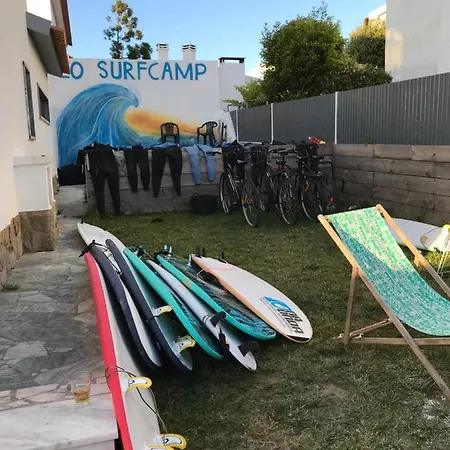 Lo Surfcamp Ericeira Hostel